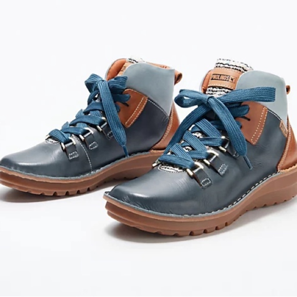 Pikolinos ankle boots- Sale!